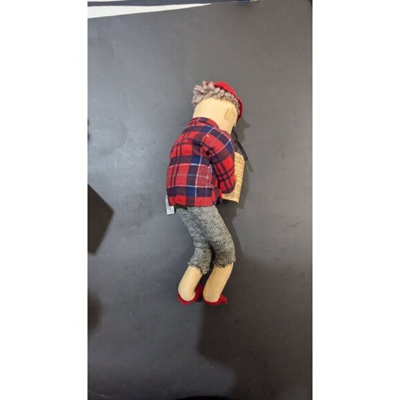 Stuart Inc Retired Man Doll Reading Newspaper In Plaid - Picture 7 of 8